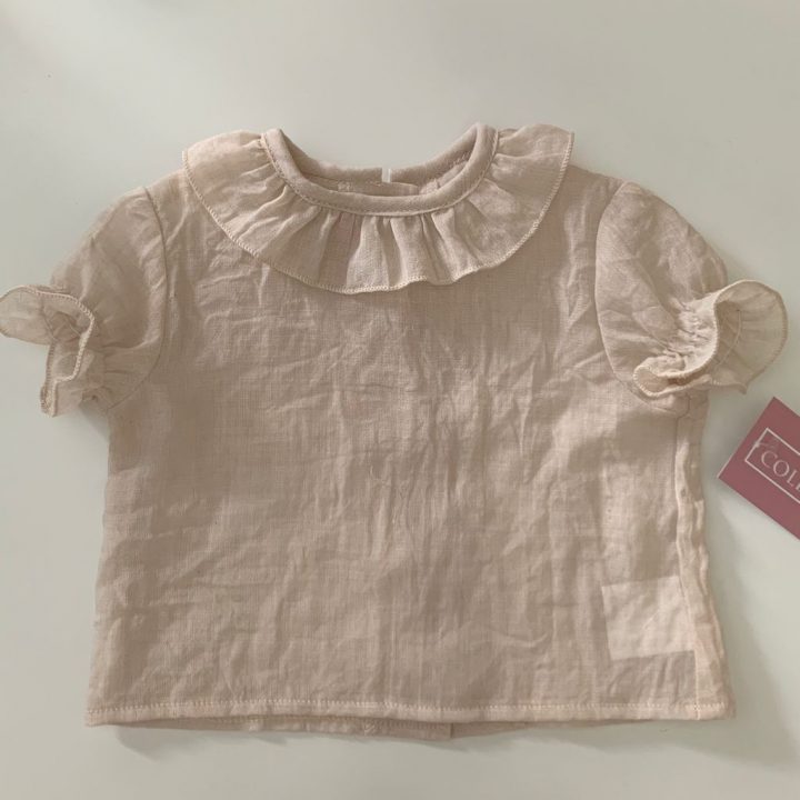 BLUSITA VOLANTE M/C GASA BEIGE