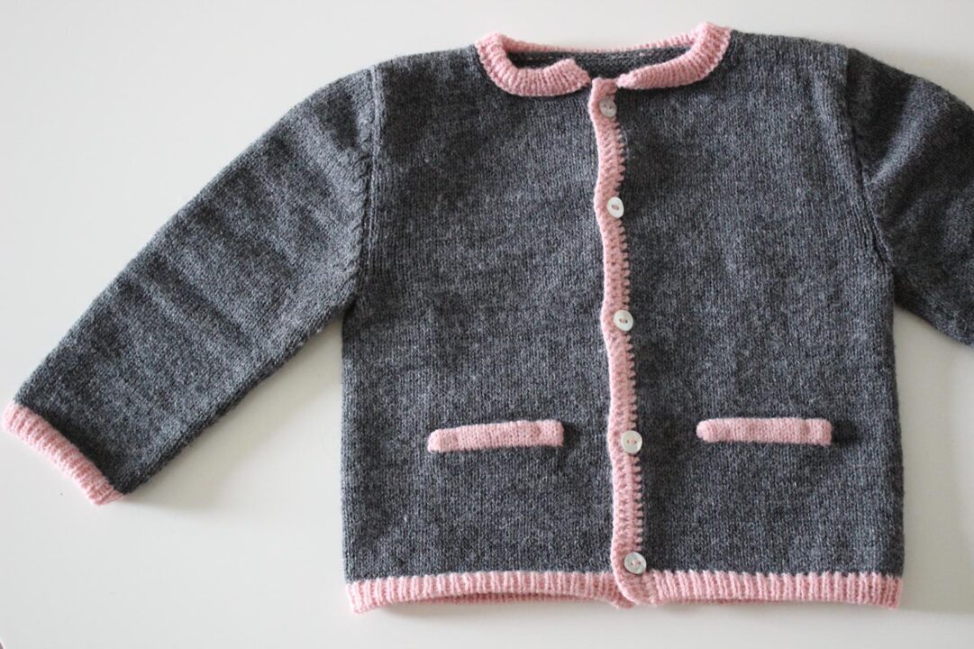 CHAQUETA AUSTRIACA GRIS-ROSA