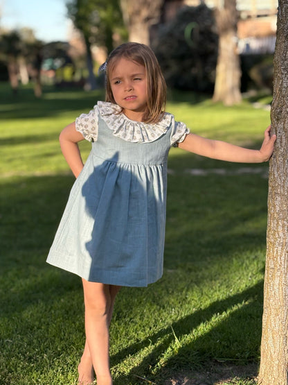 VESTIDO LINO AZUL VOLANTE Y MANGAS PIÑA